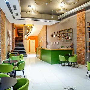 *** Hotel Arc Albania